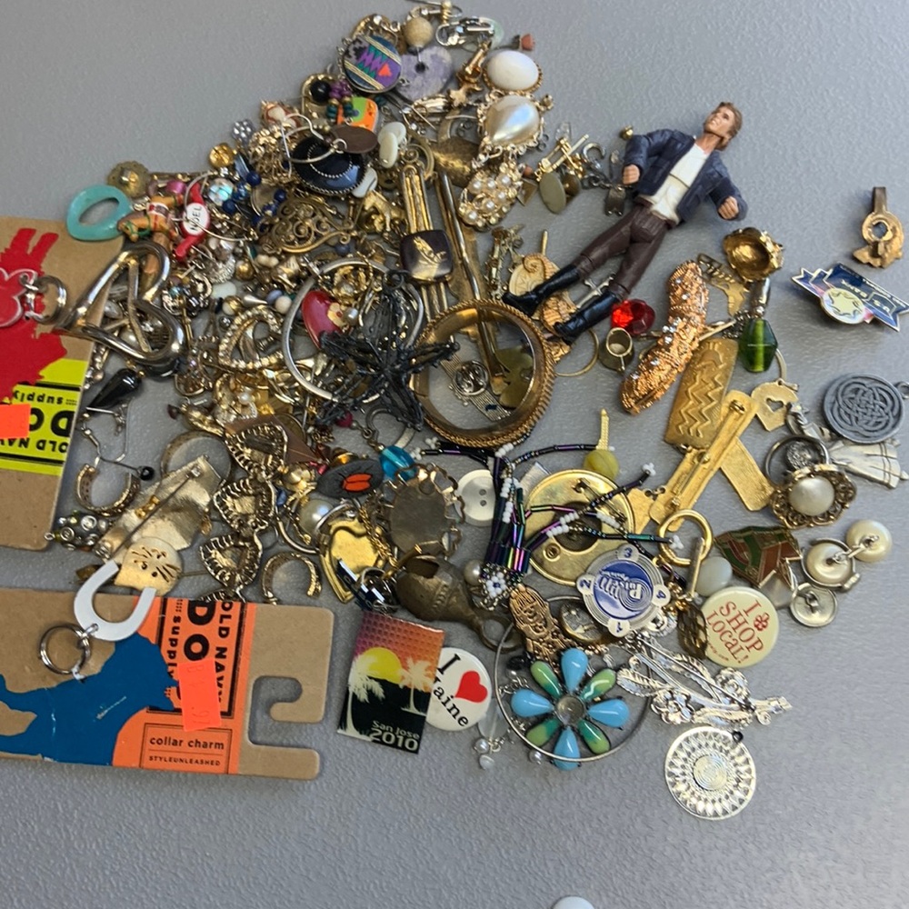 Miscellaneous jewelry